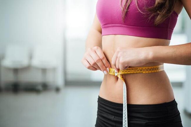 نتيجة فقدان الوزن باتباع نظام غذائي منخفض الكربوهيدرات ، والذي يمكن الحفاظ عليه من خلال الخروج التدريجي